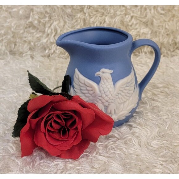 Vintage Powder Blue Wedgwood Jasperware Creamer Pitcher - Picture 15 of 15